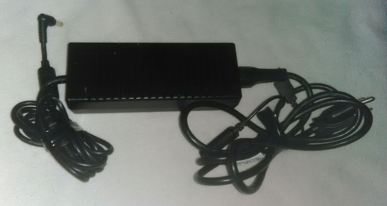LiteOn Technology Corporation AC Adapter