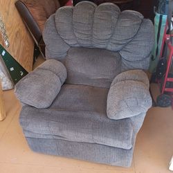 Used Recliners