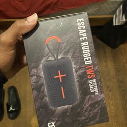 ESCAPE RUGGED  BLUETOOTH SPEAKER