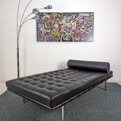 New Top Grain Italian Leather Barcelona Daybed Replica
