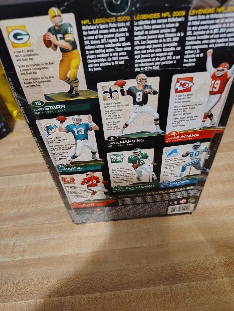 Archie Manning Figure