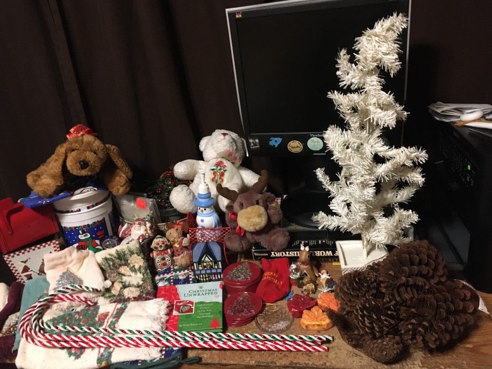 Christmas Light Snowman Plush Animals Hand Towels Candy Cane Yard Decor White Tree Flower Pot Planters Coasters Candles