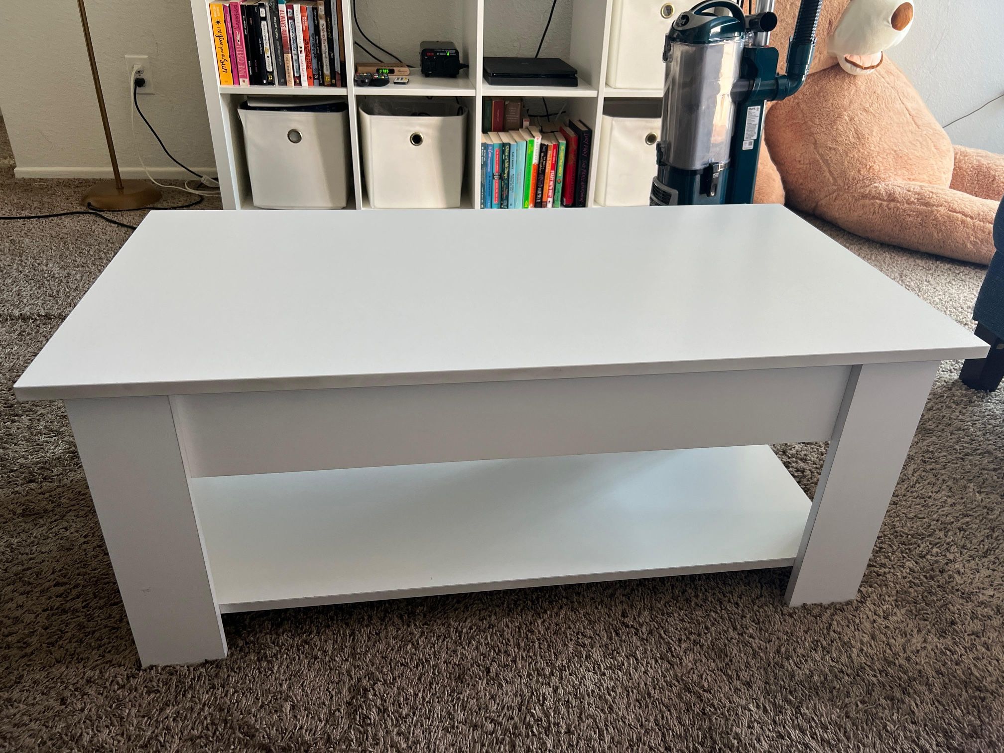 Lift-top Coffee Table With Storage
