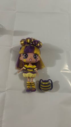 Buzzy, a 5-inch collectible mystery fashion doll from the Decora Girlz line by Cepia.