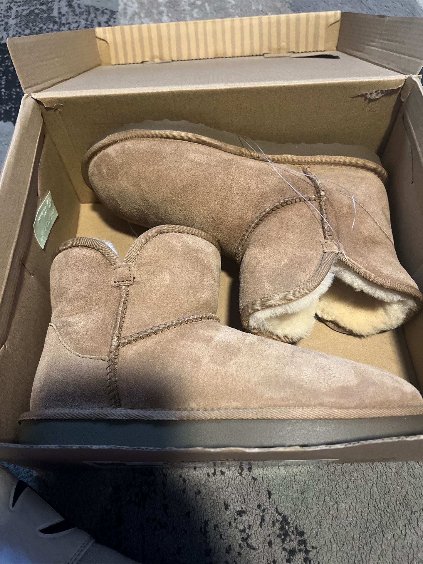 BRAND NEW!!!Kirkland brand Women's boots size 8 