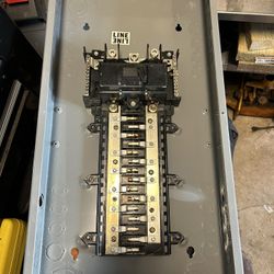 Square D QO 200 A 30 Space Panel