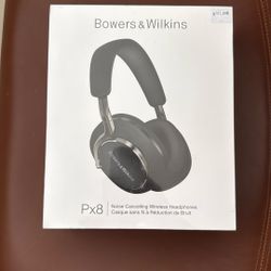 Bowers & Wilkins Px8