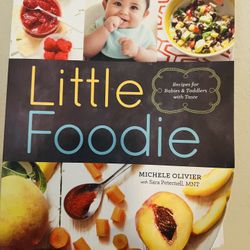 Little Foodie Recipe Book