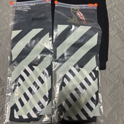 OFF WHITE FACE MASK BRAND NEW