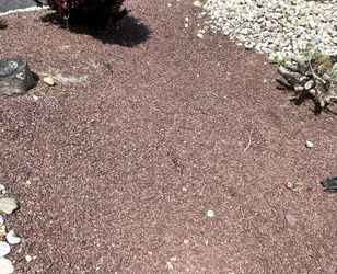  Free Landscaping Red Rock