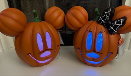 Mickey & Minnie Mouse Halloween Pumpkins