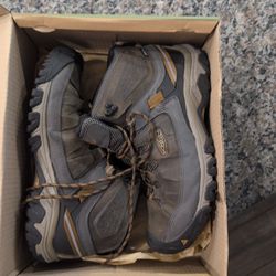 Keen 11.5 Mens Boots