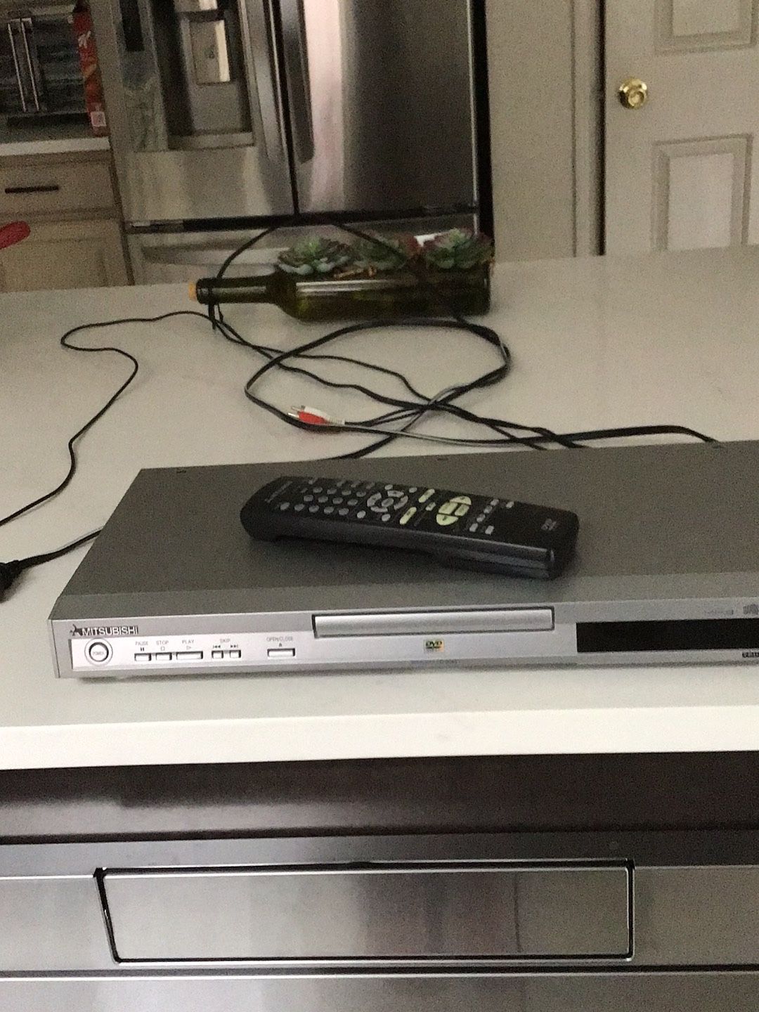 CD Player- 5 CD/DVD With Remote