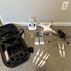 DJI Phantom 3 Professional Drone w/Accessories 