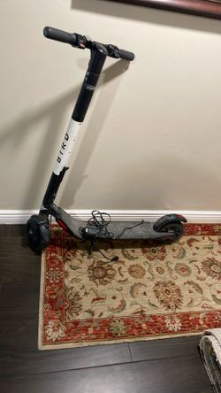 BIRD ELECTRIC SCOOTER WORKS EXCELLENT