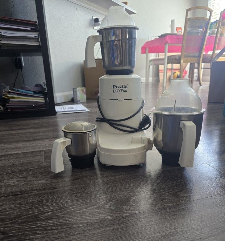 Preethi Eco Plus Mixer