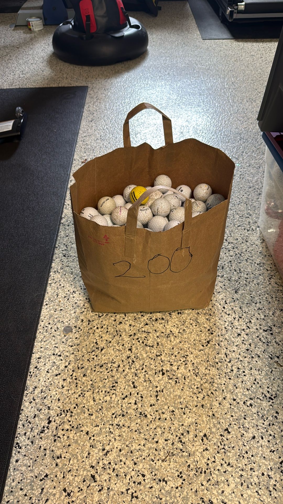 200 Hit-Away Golf Balls