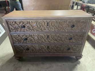 Thomasville Ernest Hemingway Collection Dresser