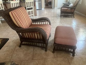 Wickerchairs(2) and one ottoman with glass table