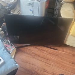 42 Inch Samsung Led  Smart TV ***$80***