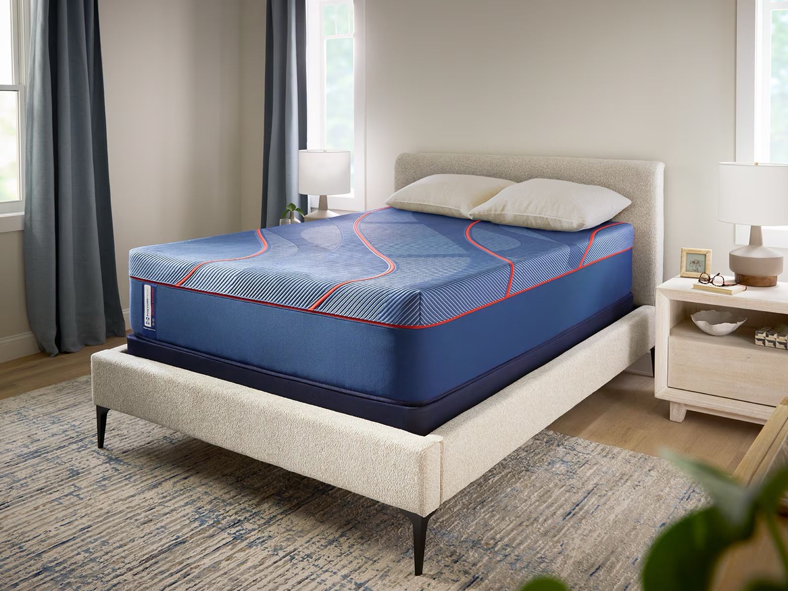 Queen Size Sealy Posturepedic Mattresses