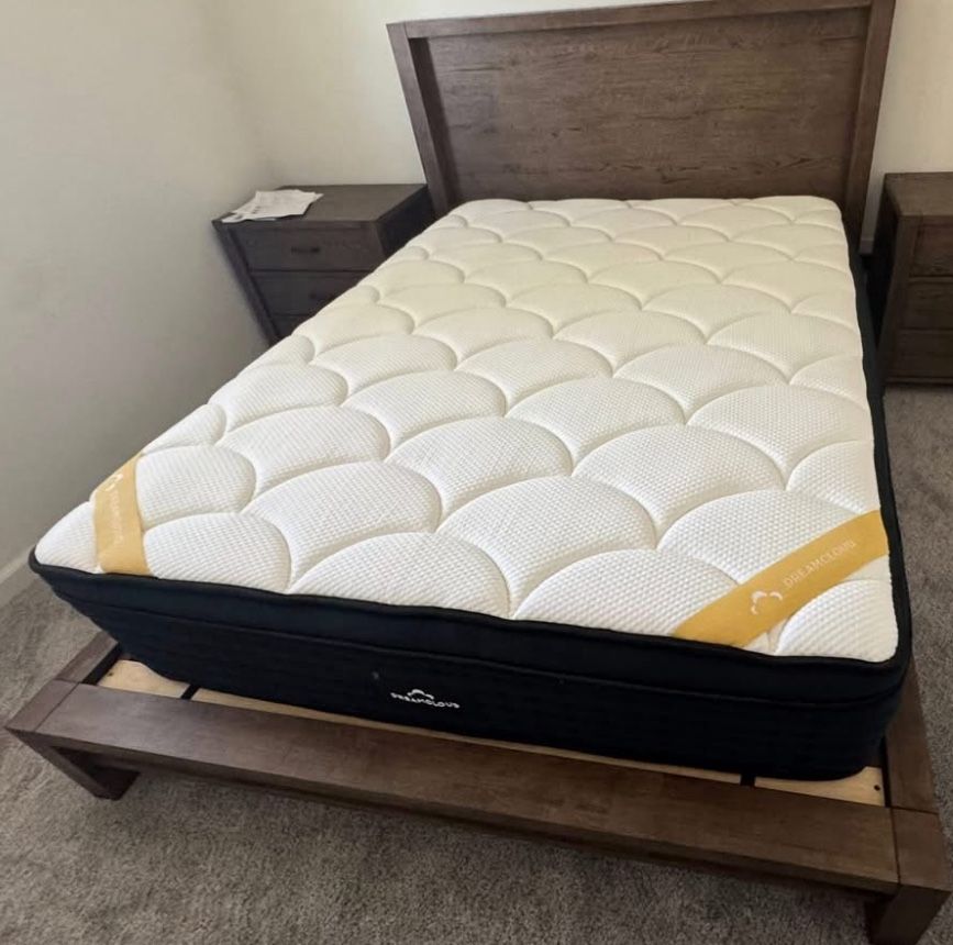 Dreamcloud Premier Rest Queen Mattress ❤️