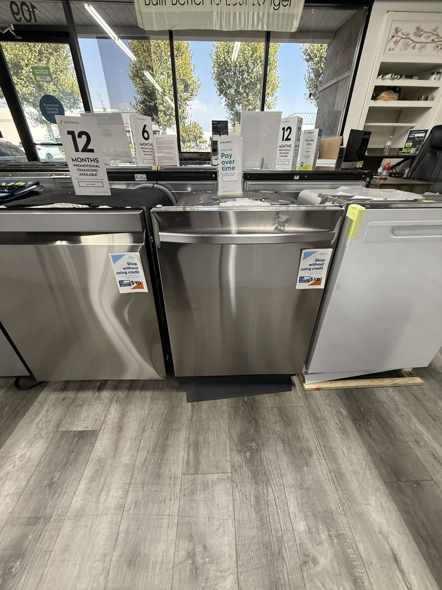 Samsung - 24” Wide Top Control Dishwasher With 3rd Rack In Stainless Steel 