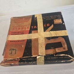 Vintage Craftsman Heavy Duty Staple Tacker 