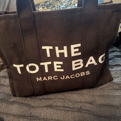 Marc Jacob’s tote bag