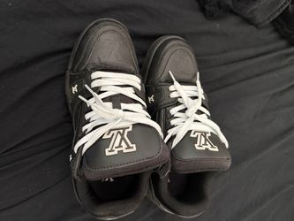 Lv shoes