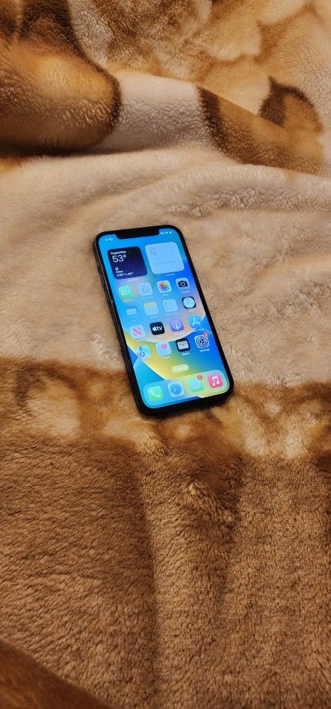 iPhone 12 Unlocked 