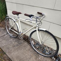 Linus Sport 3i Bike with Leather Handles and Seat Medium Size