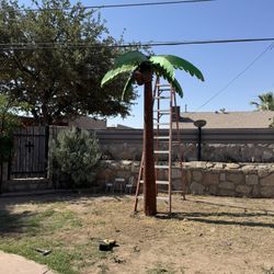 Metal Palm Tree 9- 10 Feet Tall