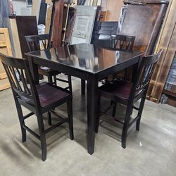Dinning Table And 4 chairs