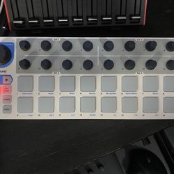Arturia BeatStep 