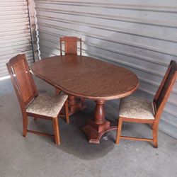 Dining Table And 3 Side Chairs 