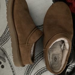 Ugg Slip On Shoes 