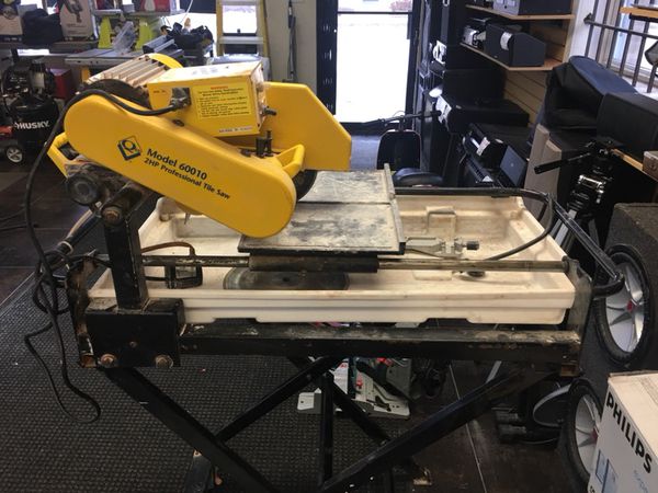 2HP Professional Tile Saw Model 60010 for Sale in Lombard, IL - OfferUp