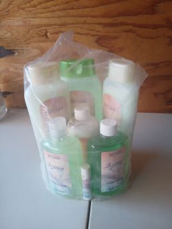 Bath set