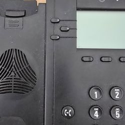 Polycom VVX 300 HD voice desk phone