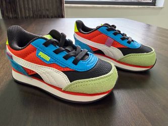 Puma sneakers