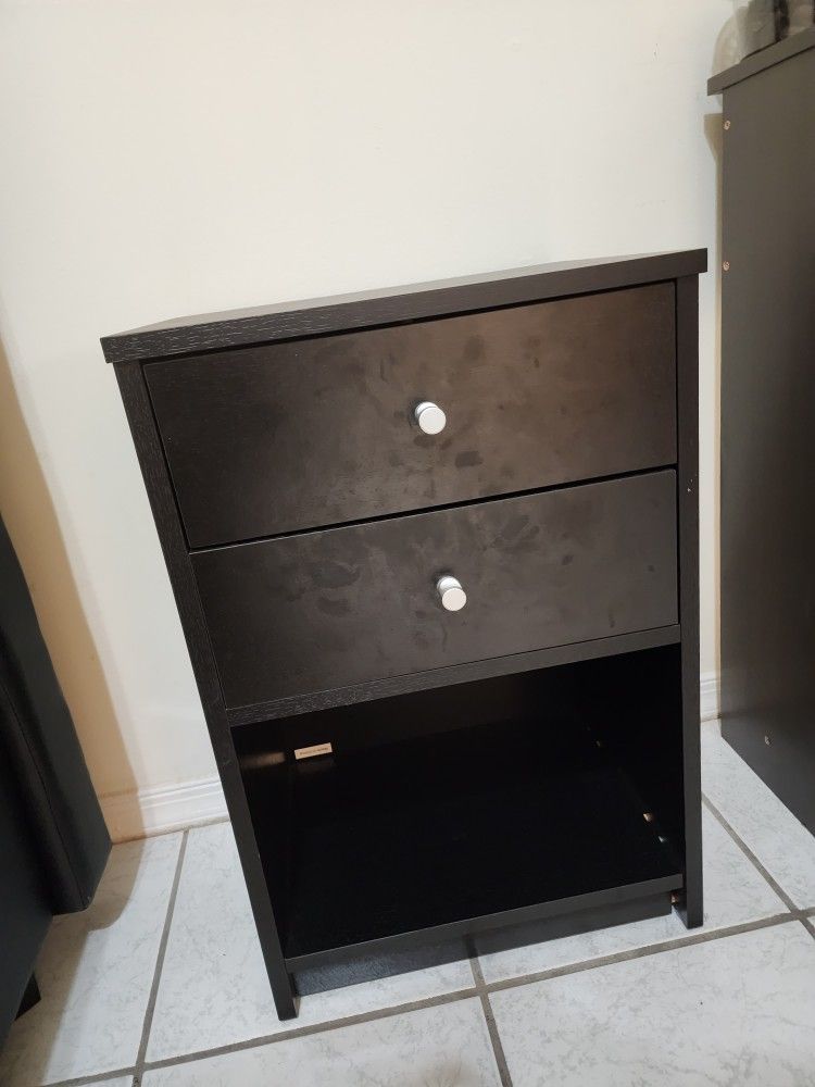 Nightstand 35 for Sale in Duluth, GA OfferUp