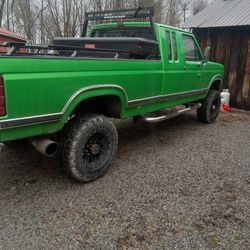 1986 Ford F-250