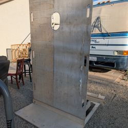 Face In Hole Carnival Party Board 