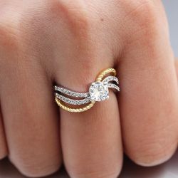"Twisted Shiny Round Zircon Three Lines Fashion Rings for Women, VP1566