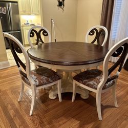   Beautiful Round Wood Shabby Chic Dining table Four Chairs