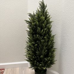 3ft Fake Tree. I Have 2 ,$50/ea