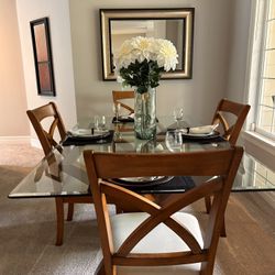Dining Room Table 