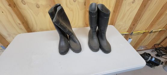 Concrete Boots Size 7 and 8