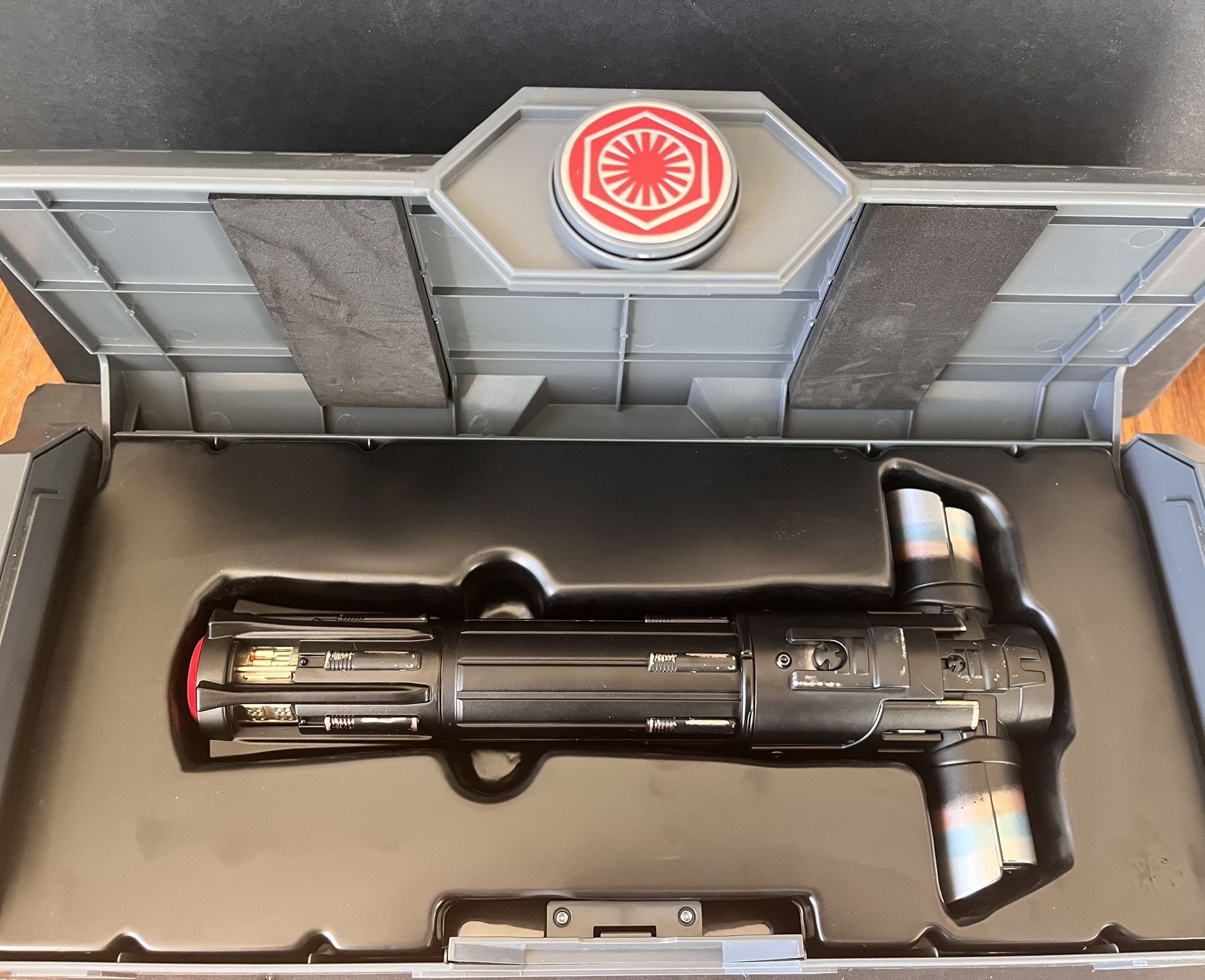 Kylo Ren’s Lightsaber